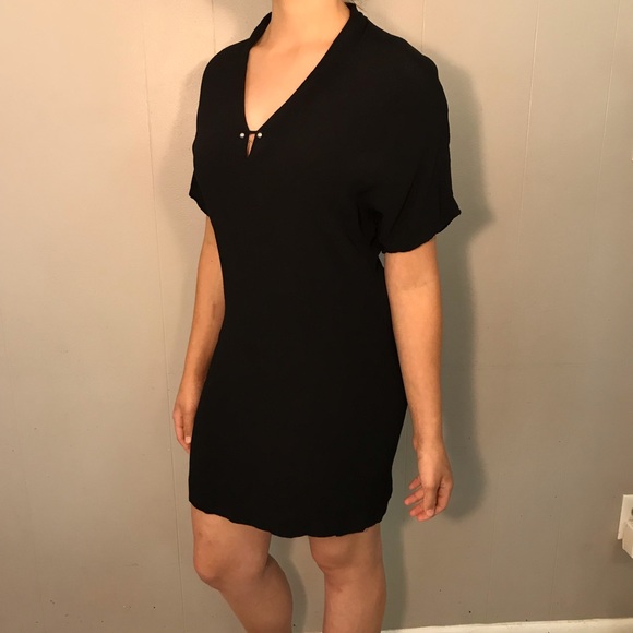 Zara Dresses & Skirts - Zara Basic Short Sleeve Black Dress